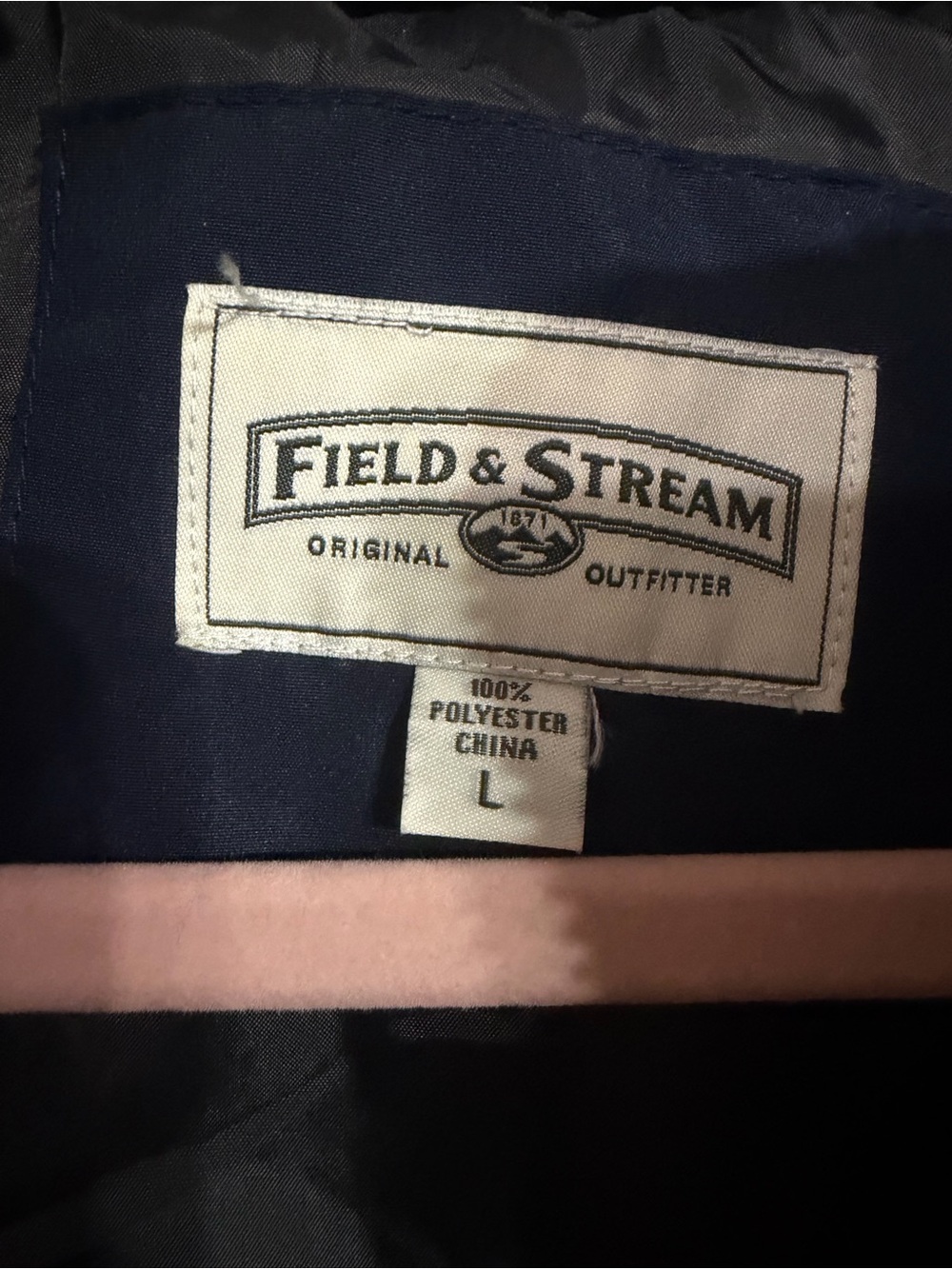Field & Stream Navy Quilted Insulated Vest with Chest Patch - Picture 3 of 5